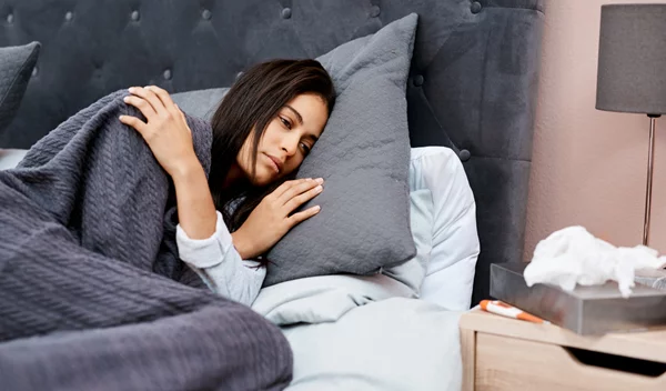 Ευαισθησία στον ήλιο, απώλεια μαλλιών, κούραση: Μήπως κάτι δεν πάει καλά με το ανοσοποιητικό σου;