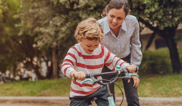 9 τρόποι που εμφανίζεται το μητρικό τραύμα στους άνδρες χωρίς να γίνει αντιληπτό