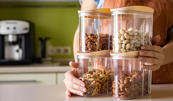 Χύμα ξηροί καρποί: 3 τρόποι να τους αποθηκεύσεις σωστά