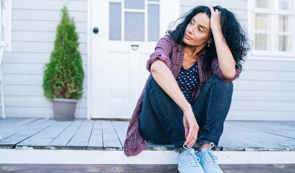 5 απρόσμενα συμπτώματα της εμμηνόπαυσης