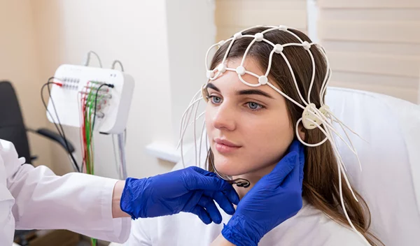 Μελέτη ύπνου έχεις κάνει ποτέ; Πού γίνεται και τι πρέπει να ξέρεις