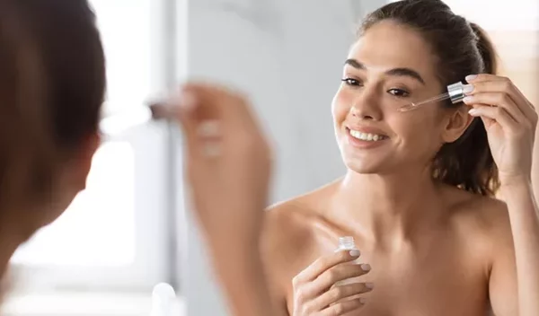 10 skincare προϊόντα κάτω των 10€ που είναι πολύ καλύτερα από πολλά luxury