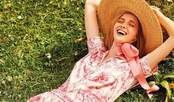 Slowing Age: Γιατί όλοι μιλούν για τα τελομερή και πώς αυτά βοηθούν να σταματήσουμε τον χρόνο;