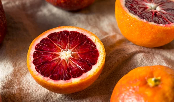 Σαγκουίνι: Το…ματωμένο πορτοκάλι με τις εκπληκτικές ιδιότητες για την υγεία σου