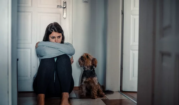 Πώς η απώλεια (ναι, και ένας χωρισμός) μπορεί να επηρεάσει την υγεία μας