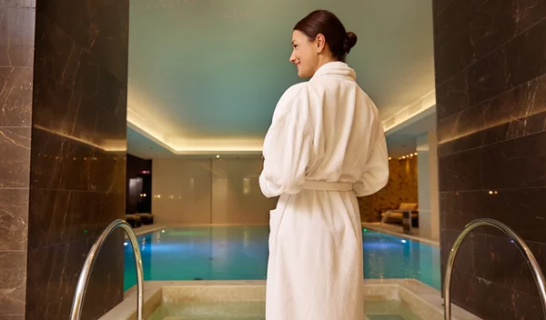 Κρυοσάουνα: Τα απίστευτα ευεργετικά οφέλη της για την επιδερμίδα σου