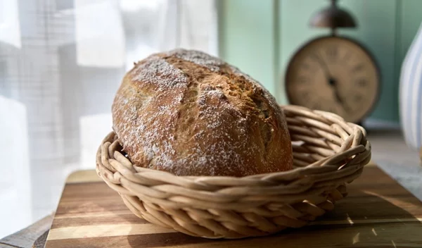 Το μέρος στην κουζίνα που δεν πρέπει ποτέ να αποθηκεύεις το ψωμί - ο λόγος είναι σημαντικός