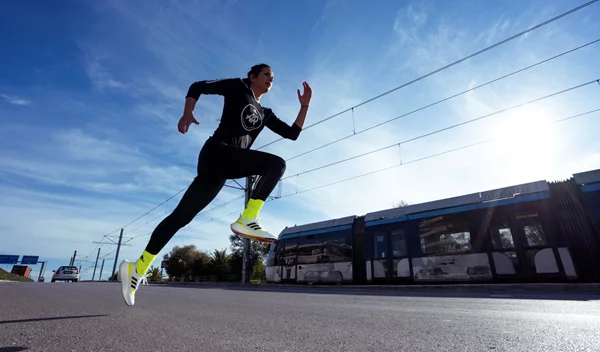Στέλλα-Ηρώ Λεδάκη: Η Mindset Coach των adidas Runners Athens μάς αποκαλύπτει τα βήματα για να πετύχουμε όσα θέλουμε