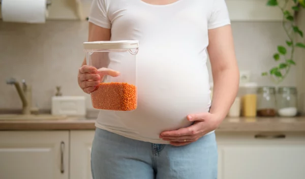 Περιμενεις μωρό; Πέταξε τώρα τα πλαστικά δοχεία από το σπίτι | Τι δείχνει νεα μελέτη