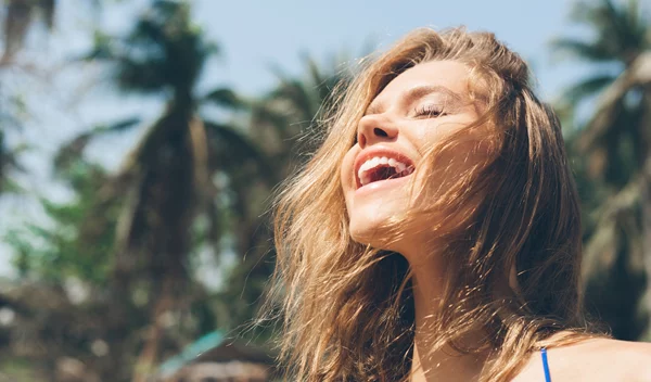 Η επιστήμη λέει: Tο φως της μέρας είναι το καλύτερο beauty φίλτρο