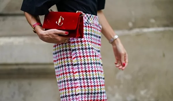 Μάρτιος: 10 ανοιξιάτικα μανικιούρ για να βρεις τι θα κάνεις αυτόν το μήνα στα νύχια σου