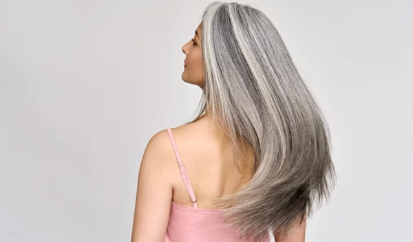 Νέα μετά τα 50; Η Δρ Νανά Τσουμάκη εξηγεί ότι η ηλικία είναι μόνο ένας αριθμός