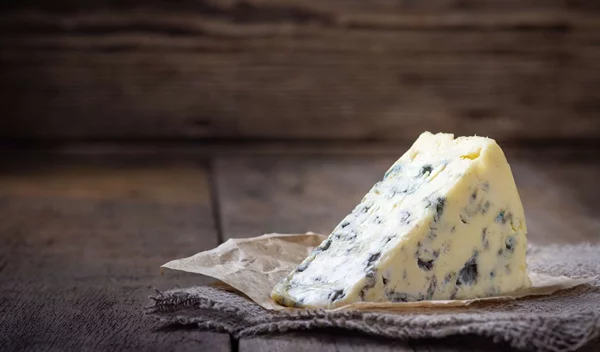 5 τροφές που ίσως ευθύνονται για τον πονοκέφαλό σου