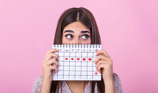 Πώς να ανακουφιστώ από τους πόνους περιόδου και τη μεγάλη ροή;