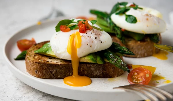 10 γεύματα φουλ στην πρωτεΐνη