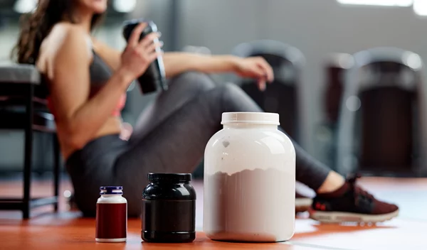 Συμπληρώματα πριν από τη γυμναστική: Κάνουν καλό ή κακό;