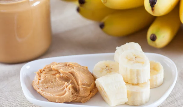 Θέλω γλυκό στη νηστεία, τι να φάω; H διαιτολόγος προτείνει τα καλύτερα γλυκά