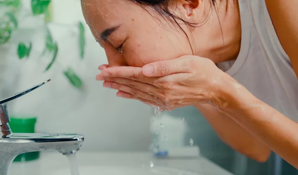 5 απλά μα απαραίτητα βήματα για να φροντίσεις την επιδερμίδα σου τον χειμώνα