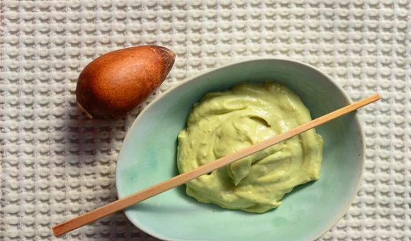 Πώς να φτιάξω μάσκα προσώπου; Οι συνταγές μιας γιατρού