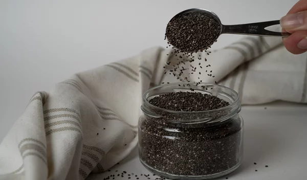 Μαύρο σουσάμι: Το superfood που θα αλλάξει τη διατροφή σου