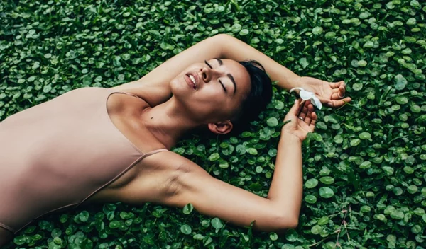 Αυτό είναι το καλύτερο φυσικό έλαιο περιοποίησης για όλους τους τύπους μαλλιών