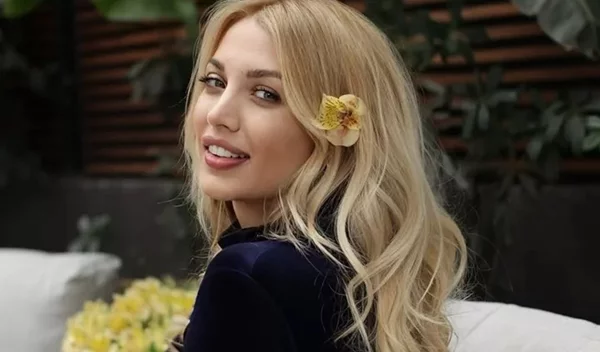 Κωνσταντίνα Σπυροπούλου: Το "μαμαδίστικο" φαγητό που επιλέγει στην παραλία