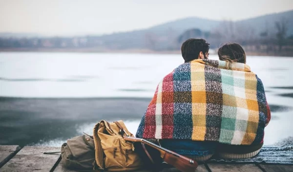 Οδηγός επιβίωσης για singles στo χειμωνιάτικο χουχούλιασμα