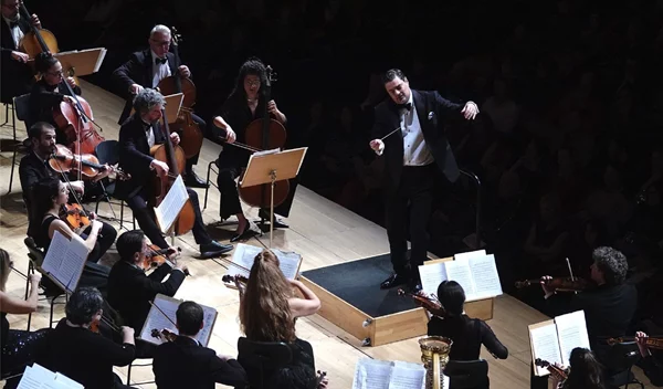 Η μαγεία του Μότσαρτ ζωντανεύει στο Μέγαρο Μουσικής: Μια ανεπανάληπτη συναυλία με όργανα εποχής