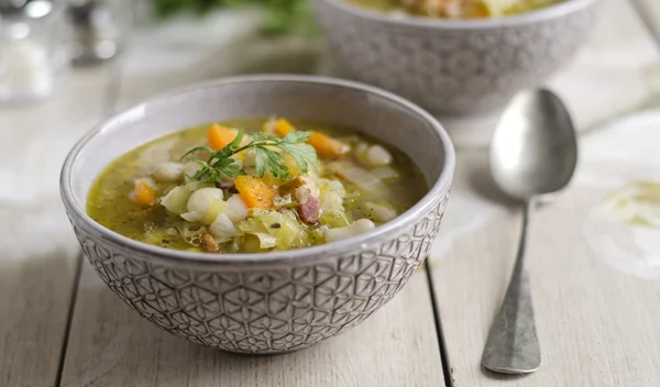 Σούπα λαχανικών: Το ζεστό detox που χρειάζεται ο οργανισμός μετά τις γιορτές