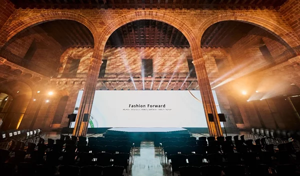 Η Huawei λανσάρει το νέο Huawei Watch GT4 στη Βαρκελώνη