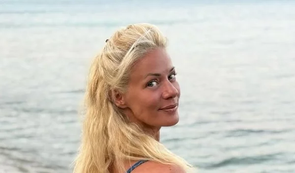 Ζέτα Μακρυπούλια: Πώς μειώνει το στρες με ένα απλό καθημερινό τελετουργικό