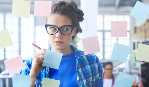 Bright Habits: Το "τρικ" για να μην ξεχνάς την παραμικρή λεπτομέρεια