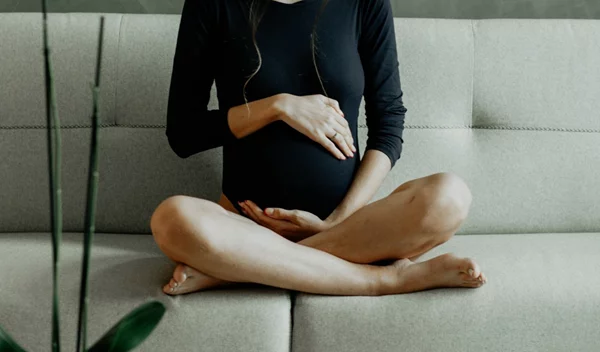 Υπάρχει ιδανική ηλικία για να γίνεις μητέρα;