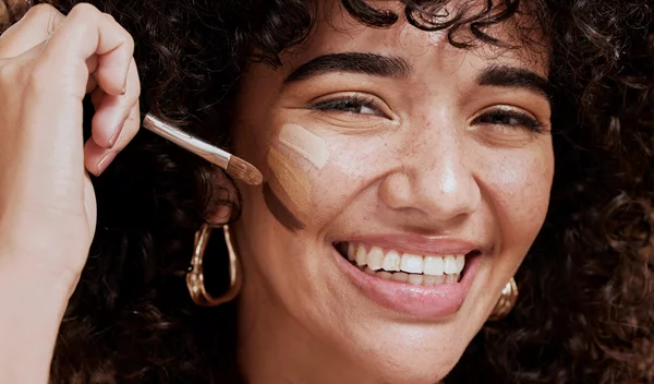 Εννιά συμβουλές για να διαλέξεις το σωστό make up