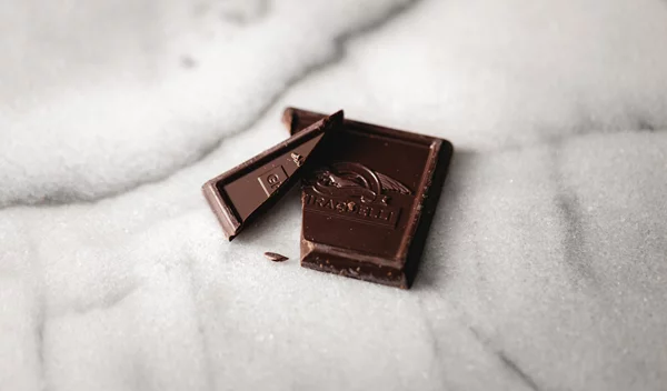 Γιατί η σοκολάτα θεωρείται σύμμαχος για την υγεία της καρδιάς;