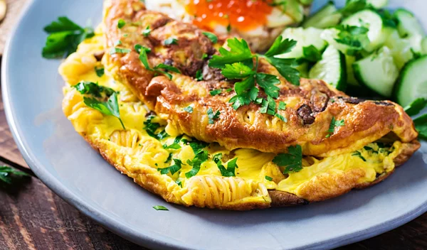 Τρεις τροφές αποτοξίνωσης για να δοκιμάσεις αυτή την εβδομάδα