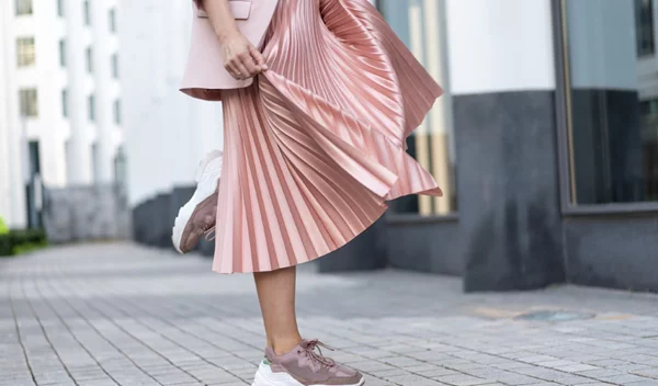 Δεν σου αρέσει να φοράς τακούνια; Μην ανησυχείς!  Και χωρίς αυτά μπορείς να είσαι μέσα στη μόδα