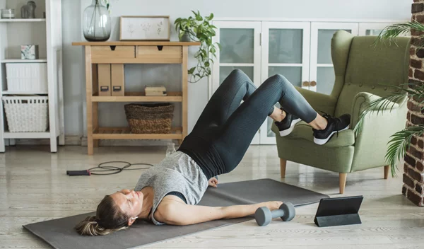 7 ασκήσεις για καλογυμνασμένους γλουτούς