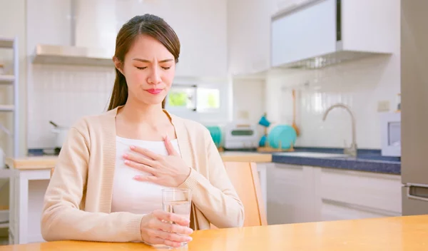 Δυσπεψία τέλος! Οι 3 συμβουλές που θα σε βοηθήσουν