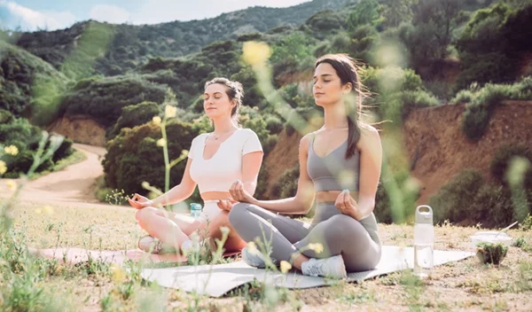 Στάσεις γιόγκα που θα διώξουν το άγχος και την ένταση