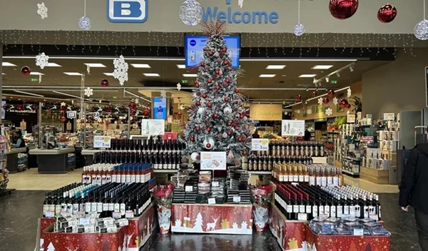 Η μαγεία των Χριστουγέννων στην ΑΒ Βασιλόπουλος: Ψωνίζω και... κερδίζω