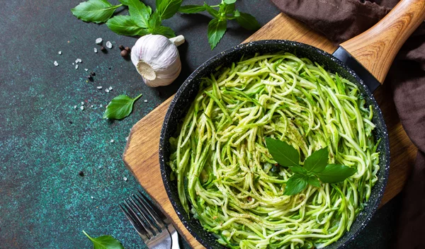 Noodles λαχανικών: 6 συνδυασμοί για ένα χορταστικό γεύμα χωρίς ζυμαρικά