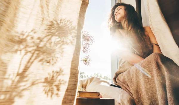 Βιταμίνη D: Να ένας καλός λόγος να "κάθεσαι" στον ήλιο - αλλά για πόσο;