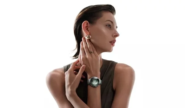 HUAWEI WATCH 5: Πέντε λόγοι για να λατρέψεις το πιο έξυπνο και κομψό ρολόι της αγοράς