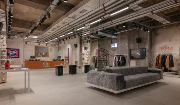 Το FUEL μεταμορφώνεται για να γιορτάσουμε όλοι μαζί την Air Max Day!