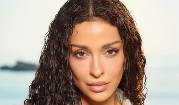 Η Ελένη Φουρέιρα είναι η νέα ambassador της Maybelline New York στην Ελλάδα