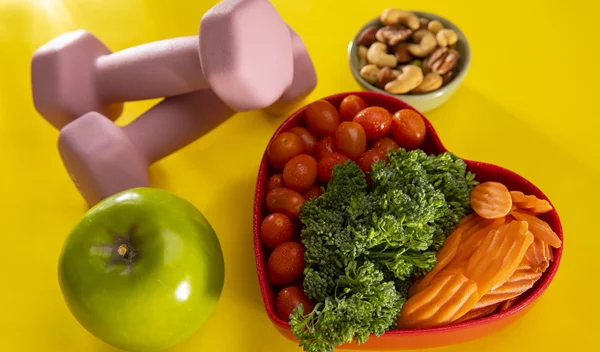 Δίαιτα από αύριο; Πρόγραμμα 2 εβδομάδων που θα σε κάνει να τα χάσεις