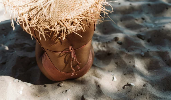 Βρεγμένο μαγιό, παραλία = ουρολοίμωξη; Όχι, αν την προλάβεις με αυτόν τον φυσικό τρόπο