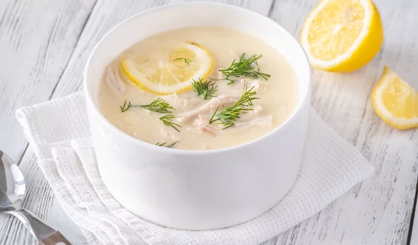 Η πιο νόστιμη σουπίτσα για το κρύο: Κοτόσουπα με τραχανά και αυγολέμονο