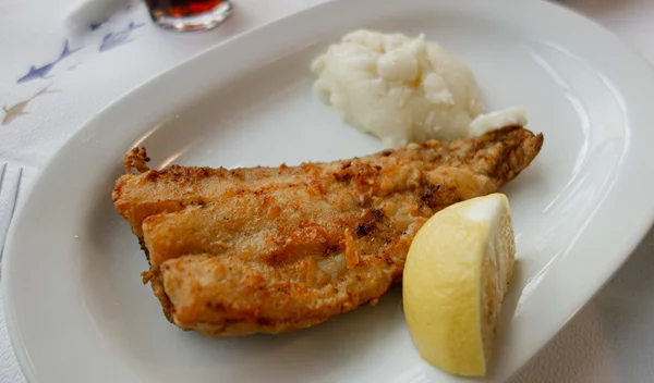 Γευστική και κρεμώδης σκορδαλιά για την 25η Μαρτίου - Η παραδοσιακή συνταγή